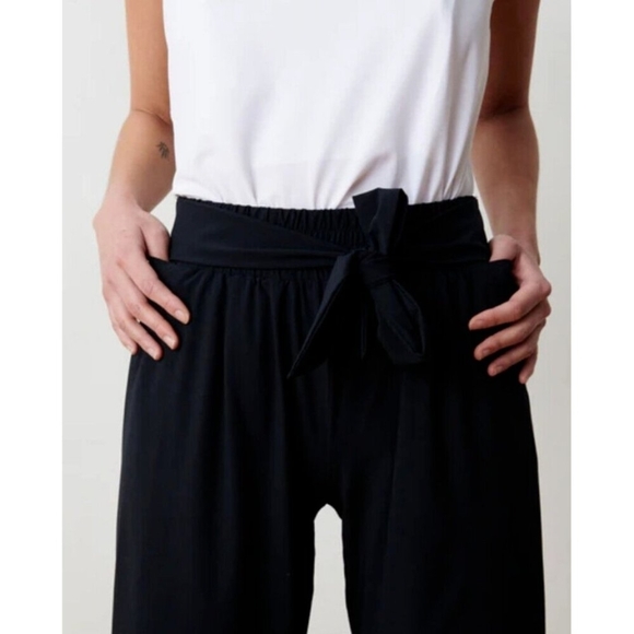 Aday Easy Days Pants Womens pants Black Size XS - Picture 4 of 10